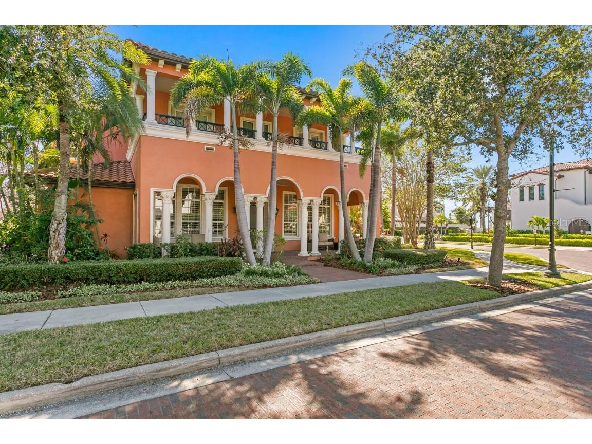 4912 Yacht Club Drive Tampa FL 33616 TB8446295 image1