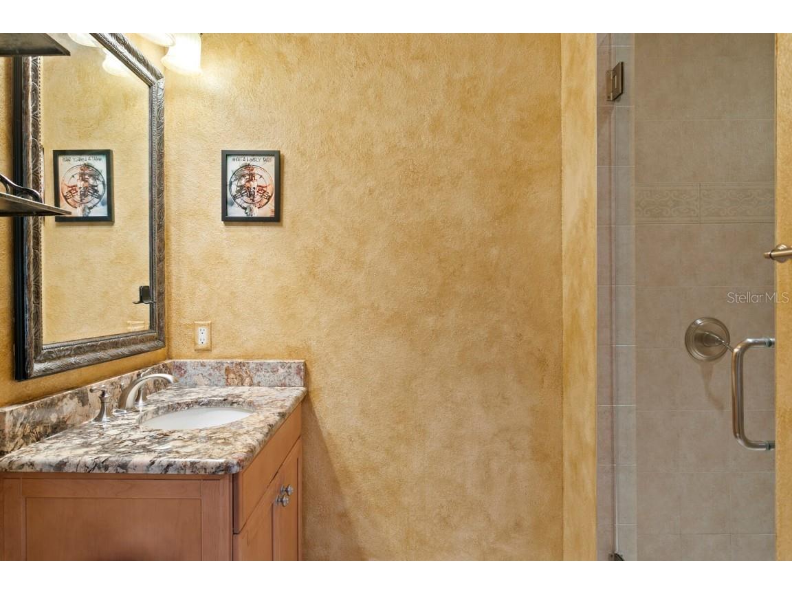 4912 Yacht Club Drive Tampa FL 33616 TB8446295 image29