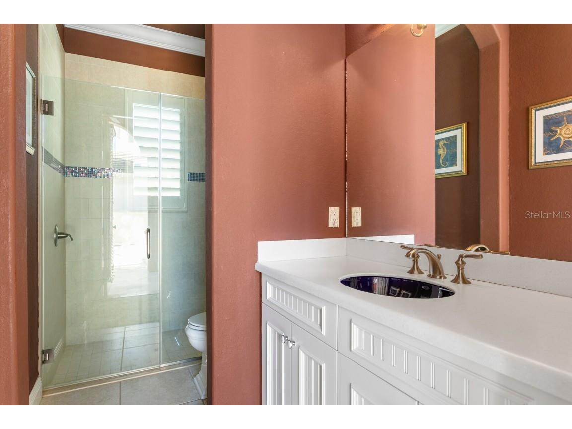 4912 Yacht Club Drive Tampa FL 33616 TB8446295 image44