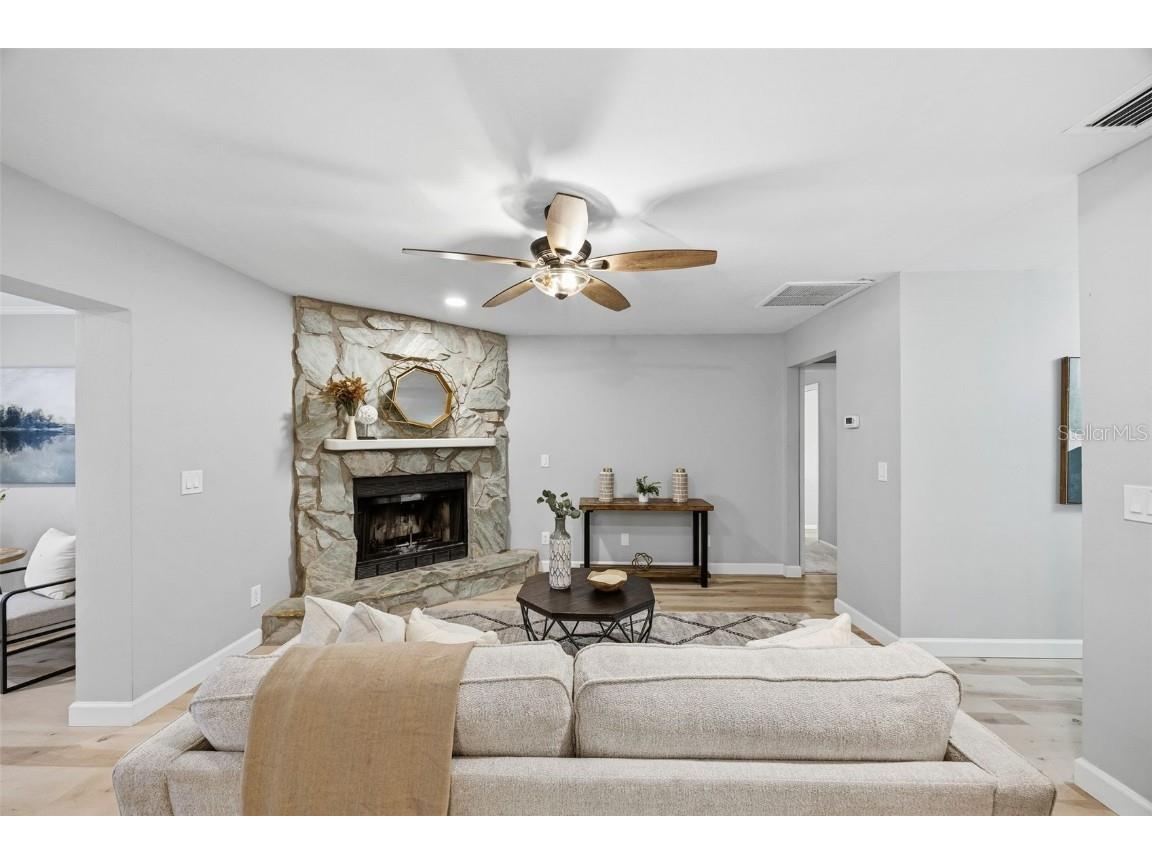 4913 32nd Street E Bradenton FL 34203 A4657083 image12