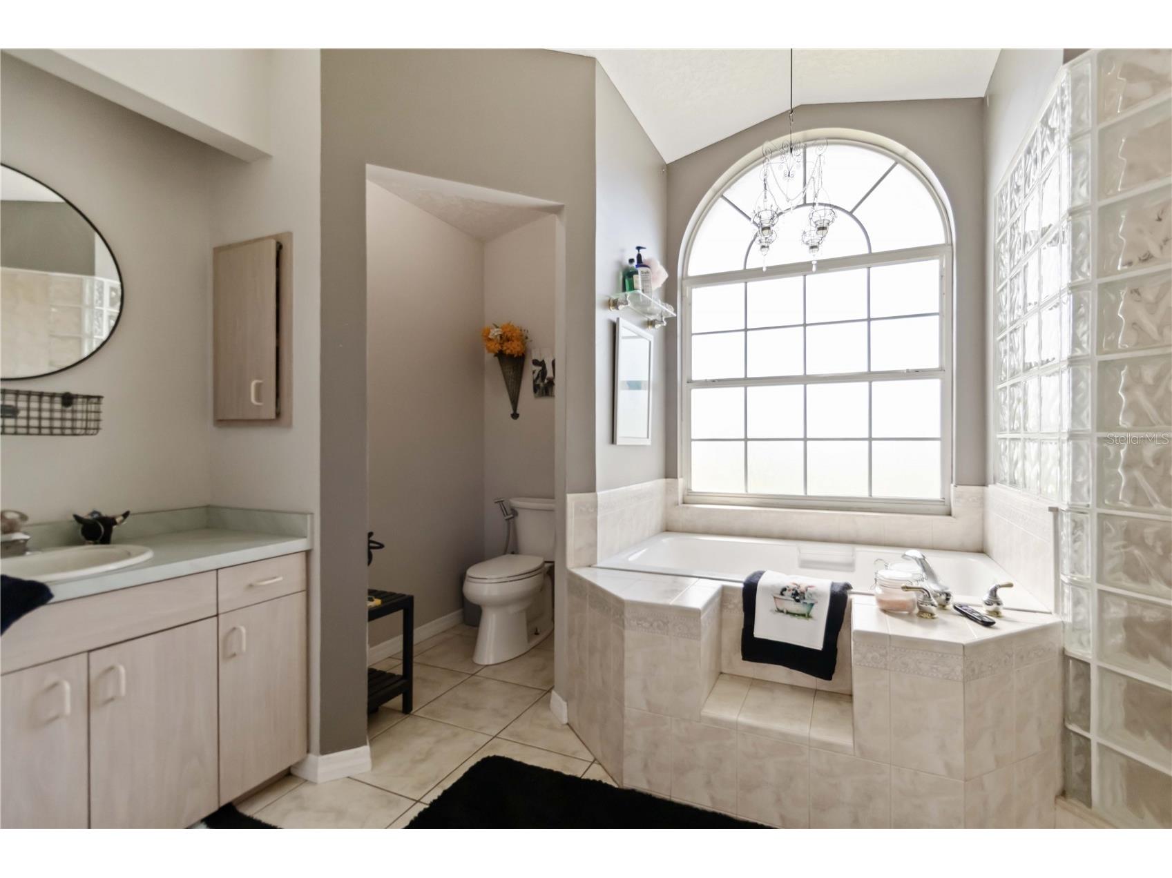 4913 37th Street East Bradenton FL 34203 A4666471 image42