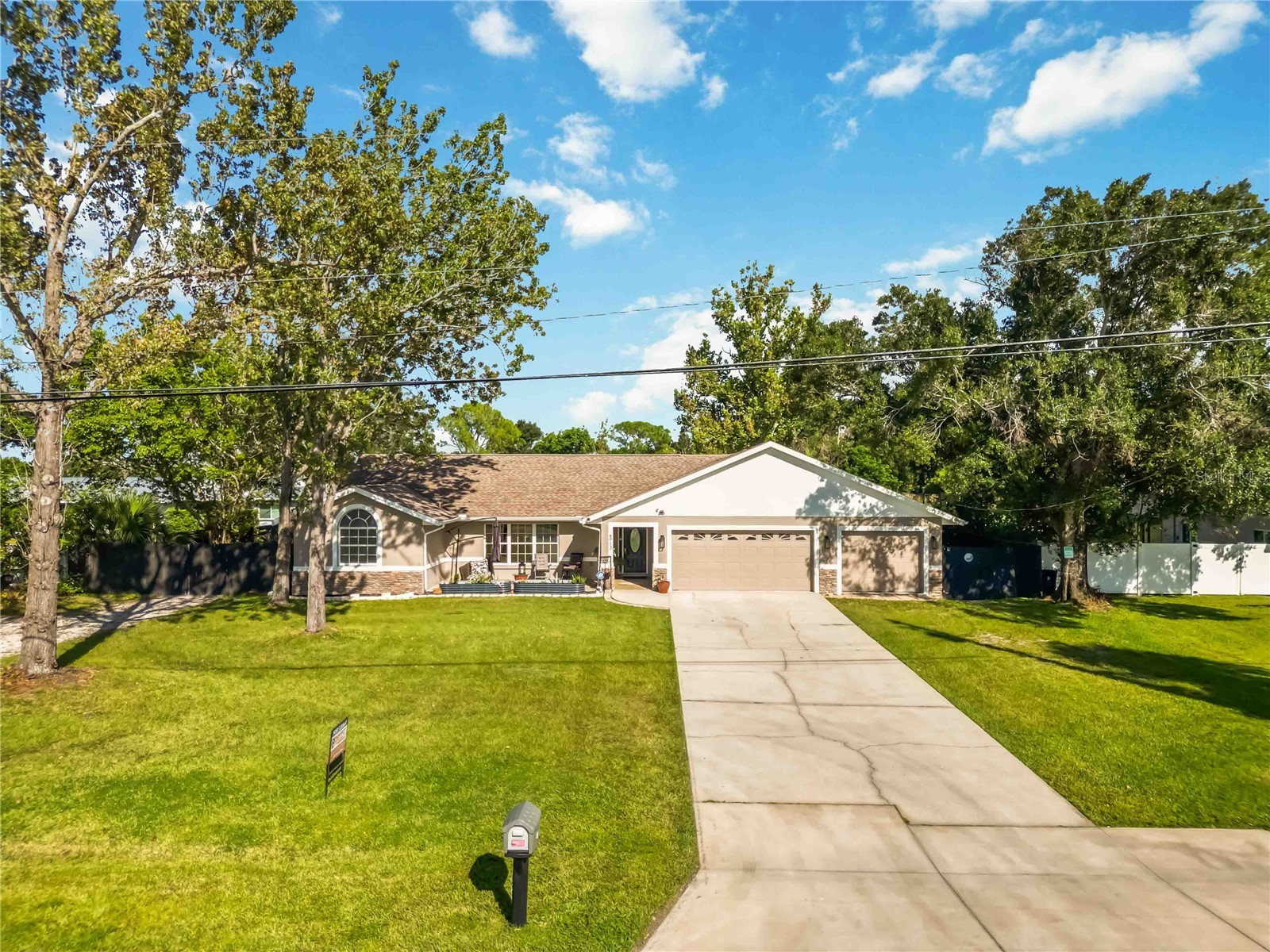 4913 37th Street East Bradenton FL 34203 A4666471 image53