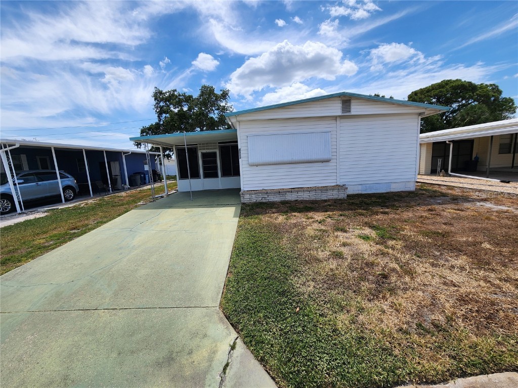 4913 4th Street W Bradenton FL 34207 A4612524 image1