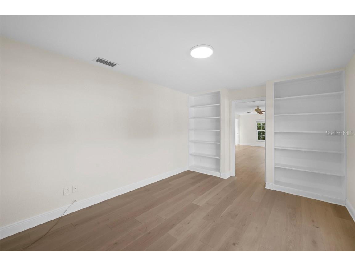 4913 Andros Drive Tampa FL 33629 TB8446997 image32