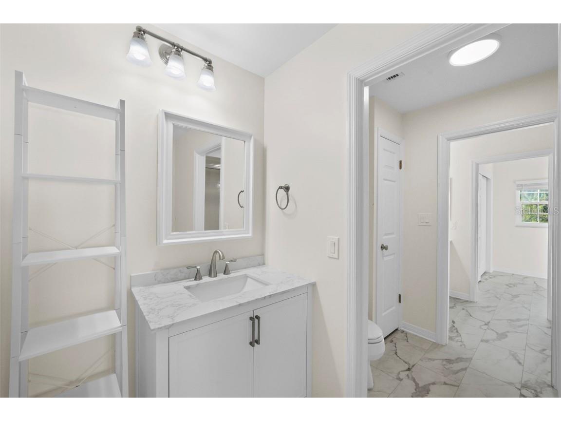 4913 Andros Drive Tampa FL 33629 TB8446997 image33