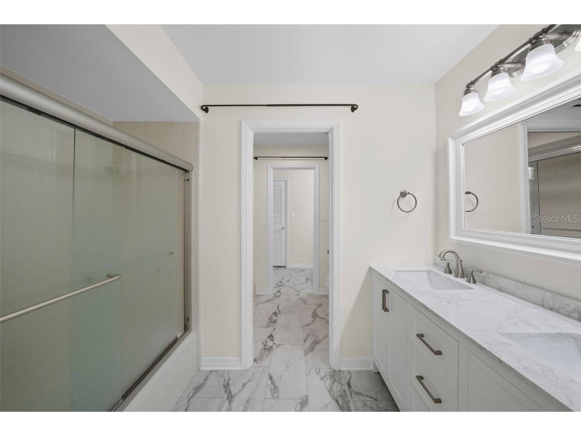 4913 Andros Drive Tampa FL 33629 TB8446997 image36