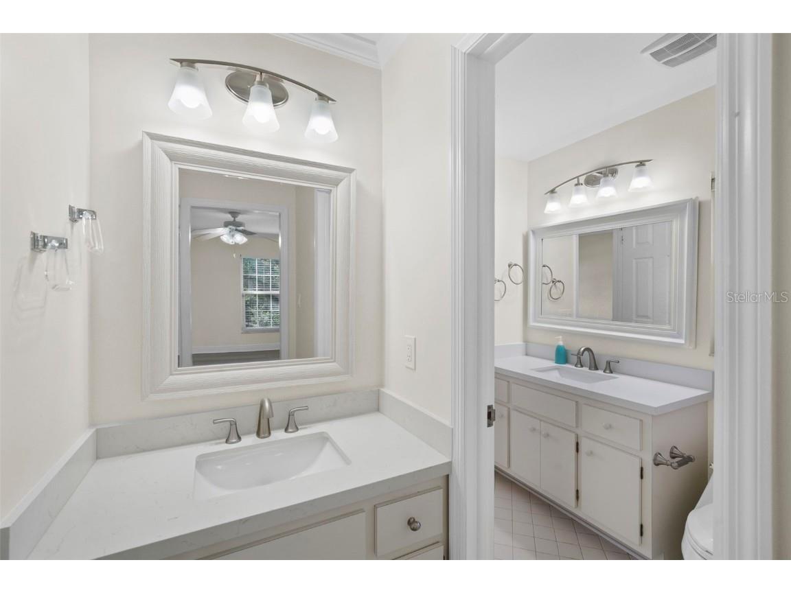 4913 Andros Drive Tampa FL 33629 TB8446997 image45