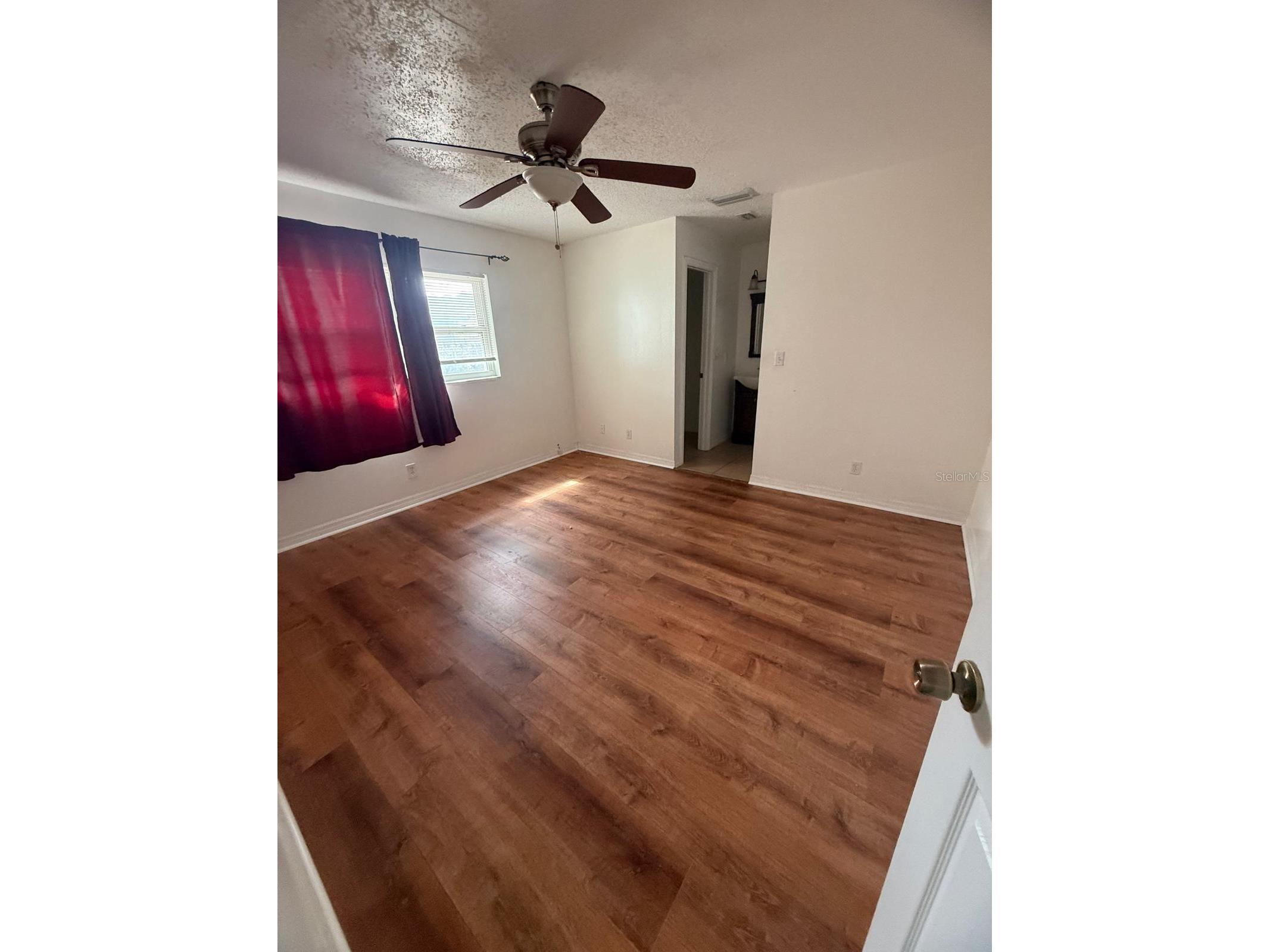 4913 E Liberty Street Tampa FL 33617 TB8480195 image5