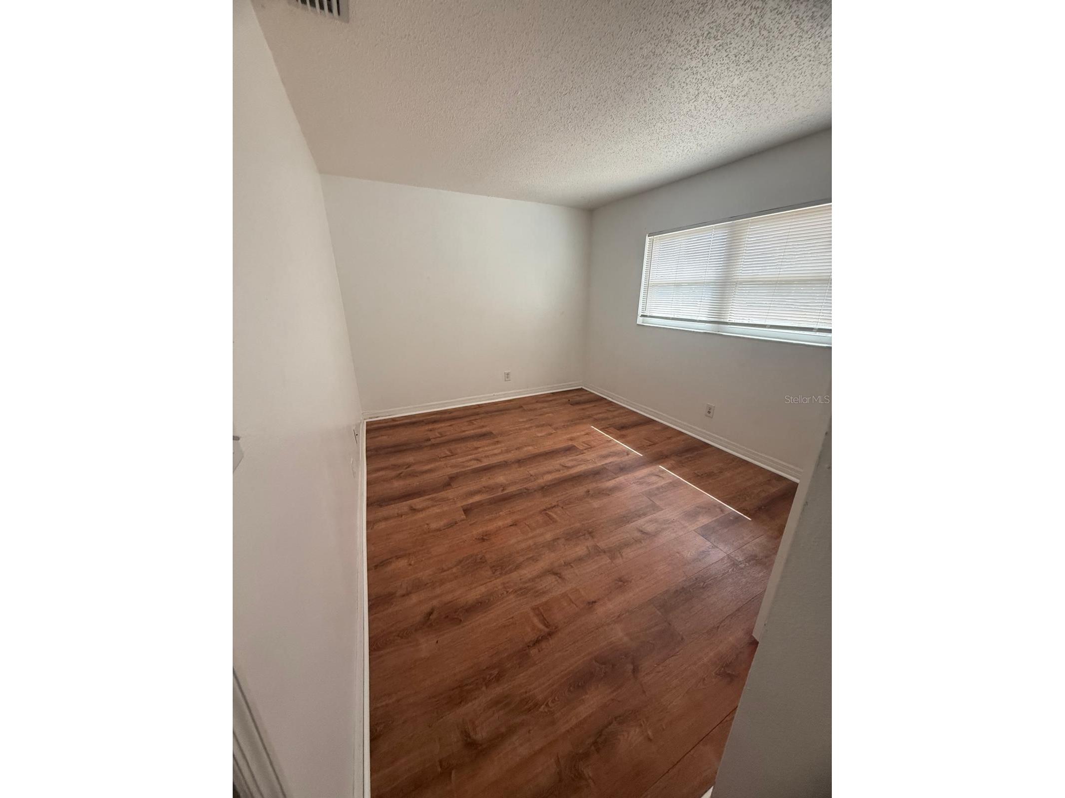 4913 E Liberty Street Tampa FL 33617 TB8480195 image7