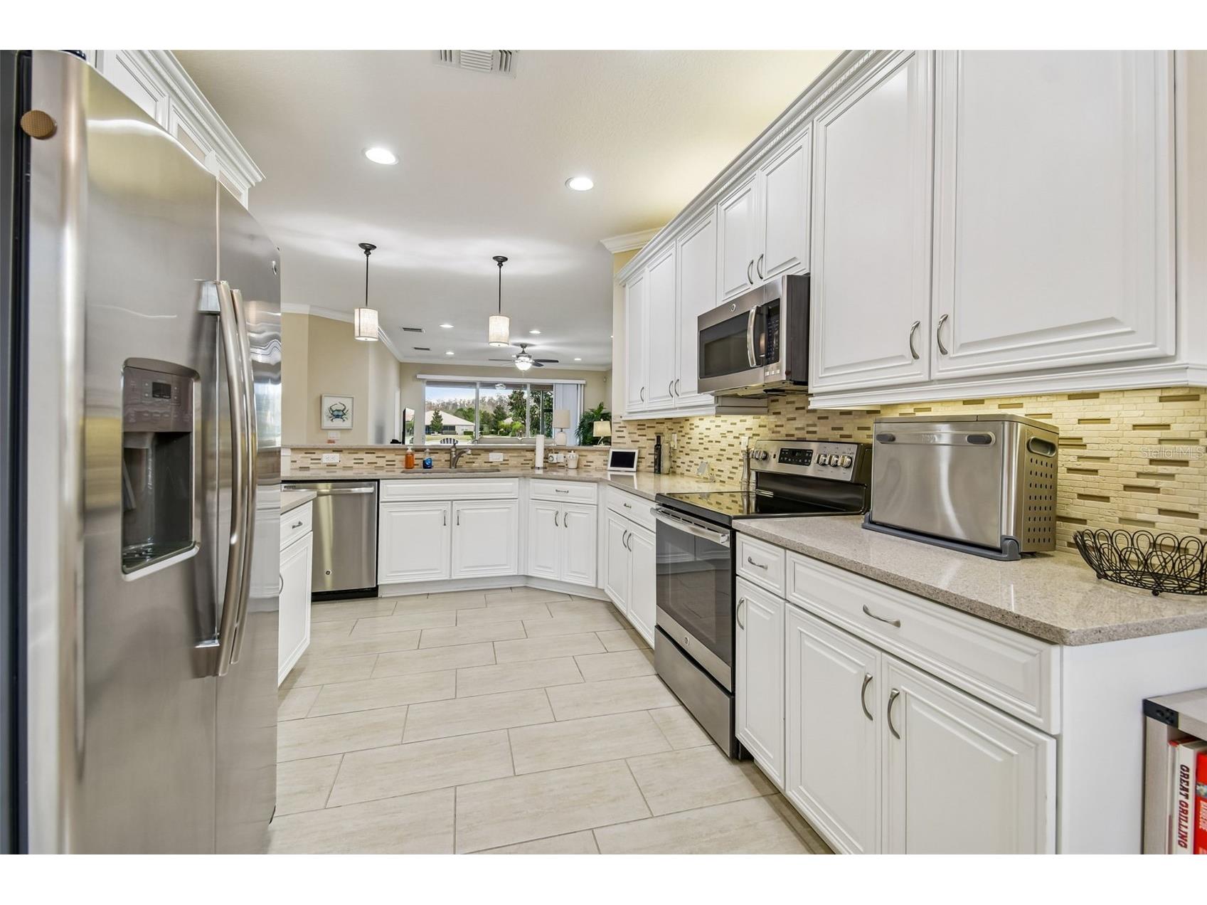 4913 Marble Springs Circle Wimauma FL 33598 TB8481659 image16