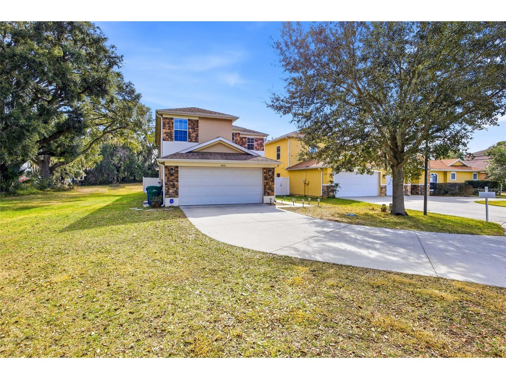 4913 NE 122nd Avenue Oxford FL 34484 OM717368 image1