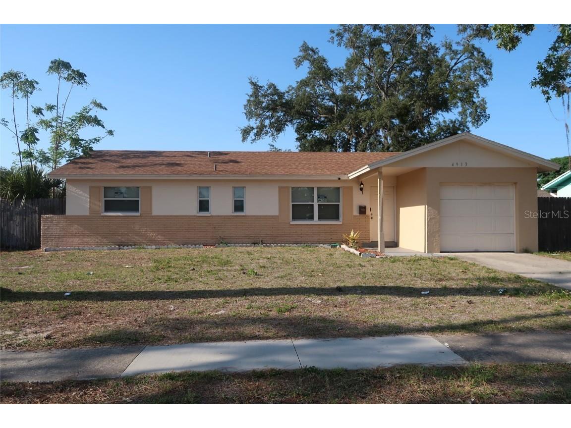 4913 Tam Drive Orlando FL 32808 A4610967 image1
