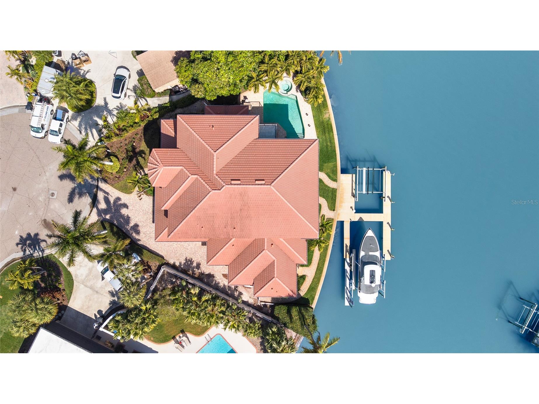 4914 59th Avenue S Saint Petersburg FL 33715 TB8476570 image3