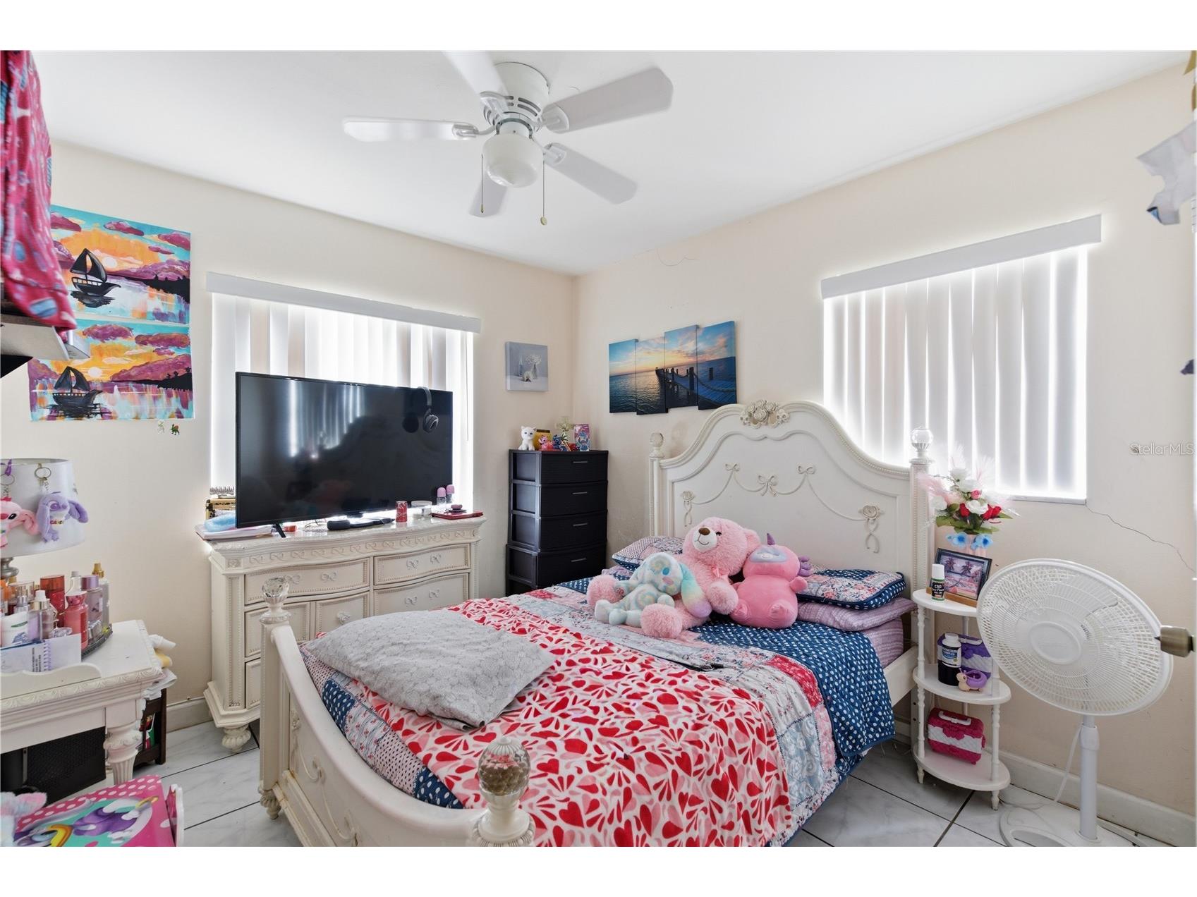 4914 Holiday Drive Tampa FL 33615 TB8513287 image15