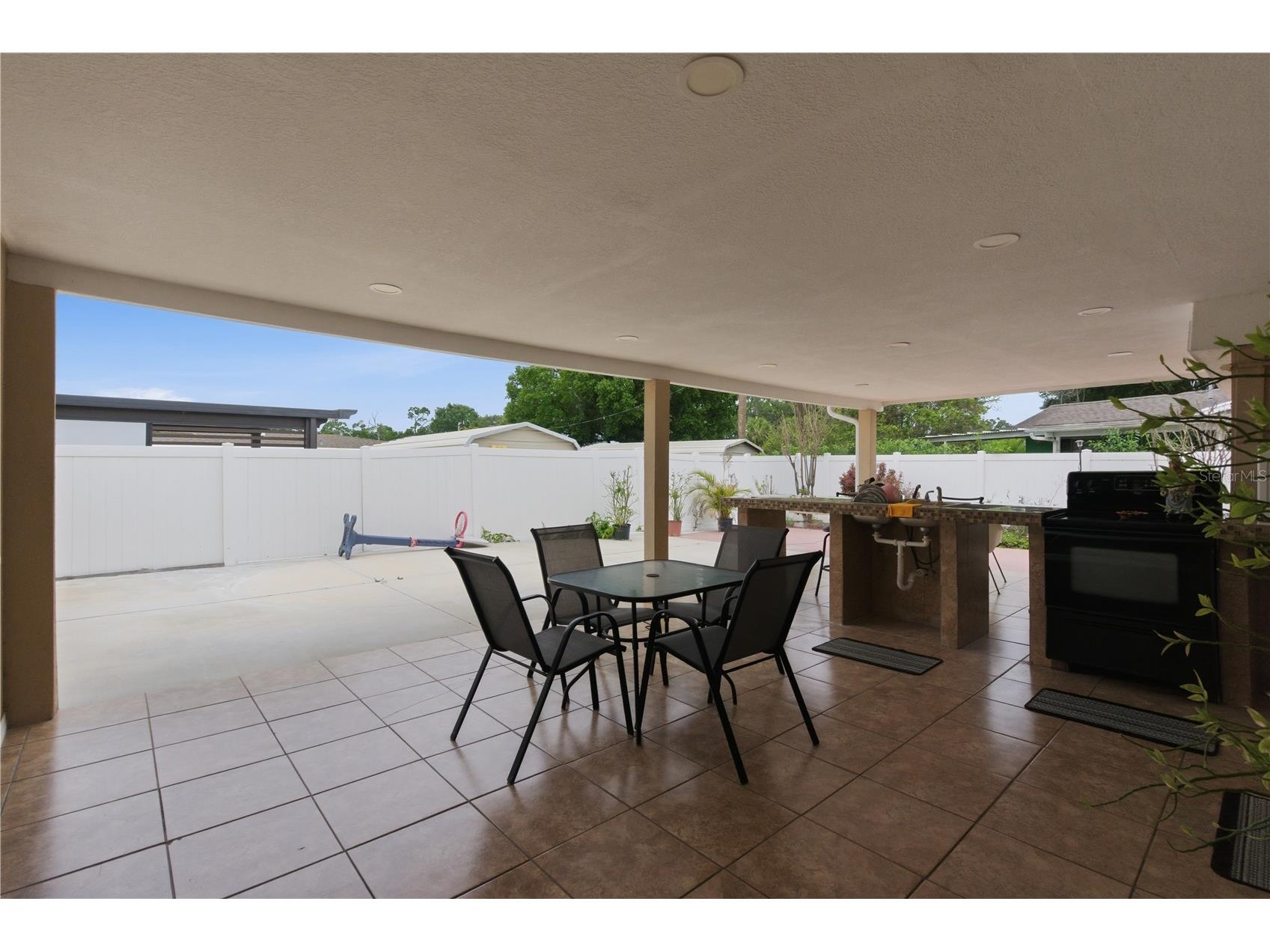4914 Holiday Drive Tampa FL 33615 TB8513287 image44