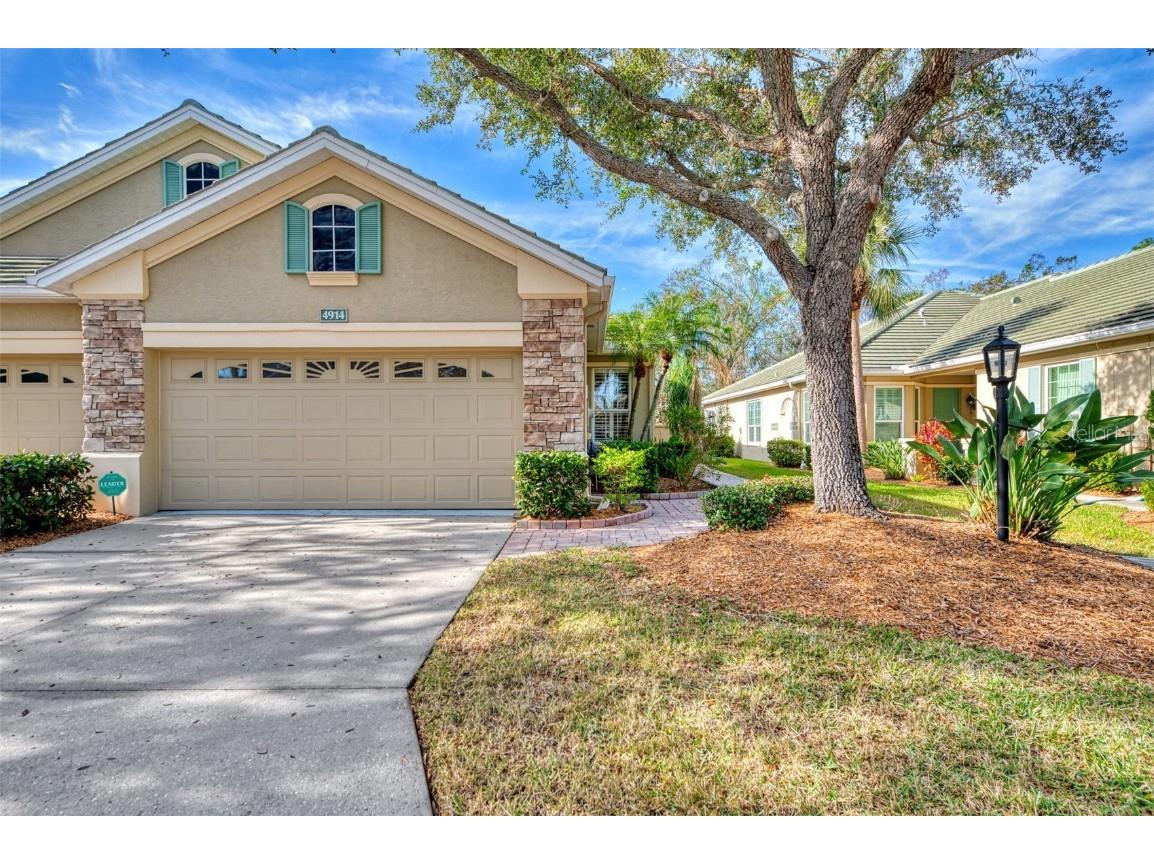 4914 Lakescene Place Sarasota FL 34243 A4636922 image1