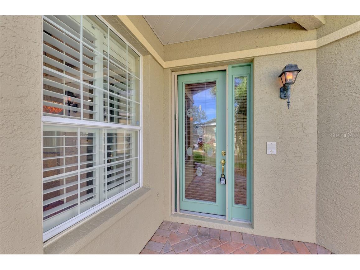 4914 Lakescene Place Sarasota FL 34243 A4636922 image10