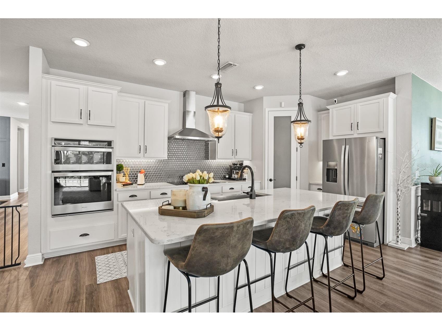 4914 Lakeshore Oaks Court Tampa FL 33624 TB8501426 image2
