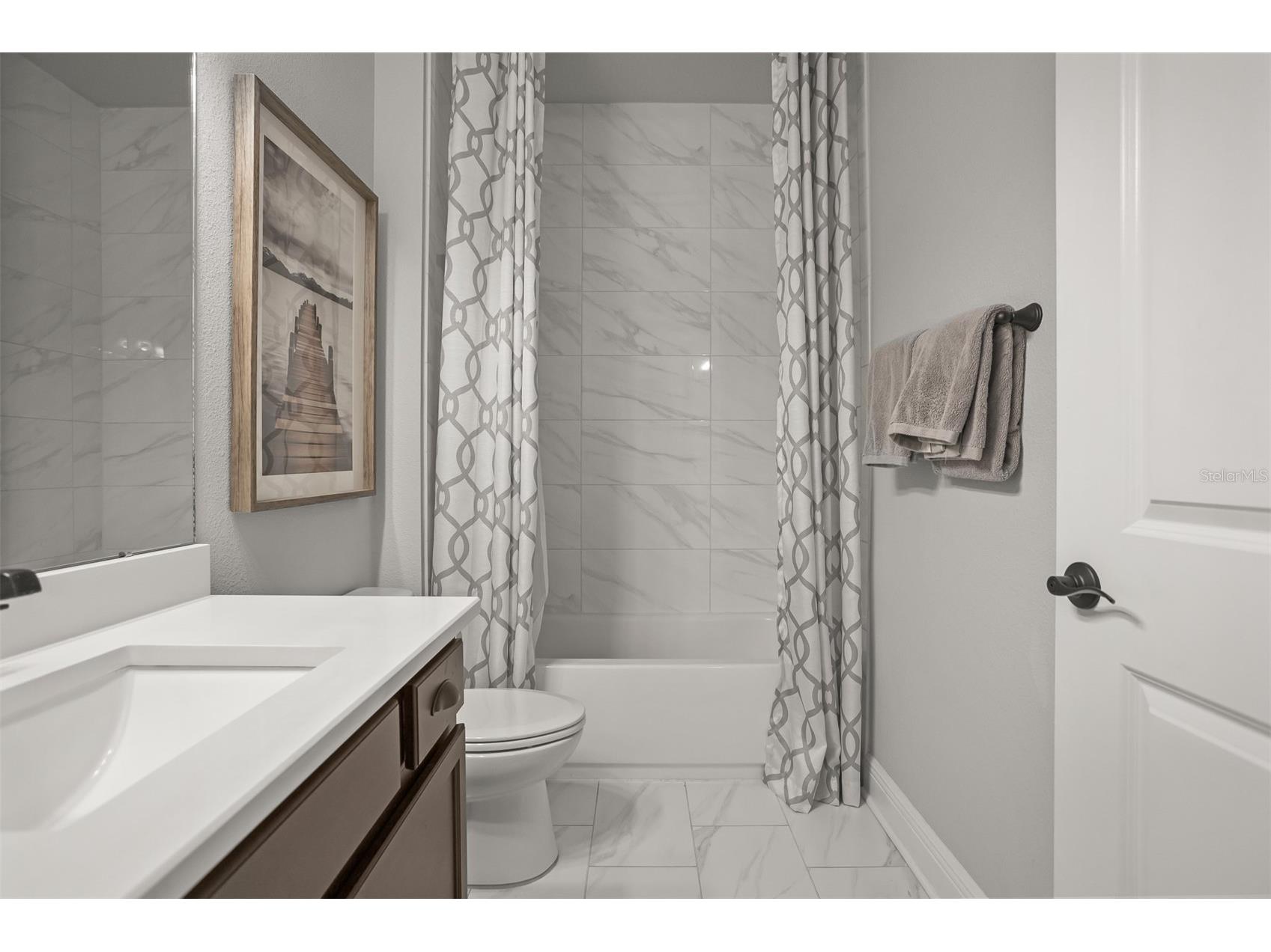 4914 Lakeshore Oaks Court Tampa FL 33624 TB8501426 image20
