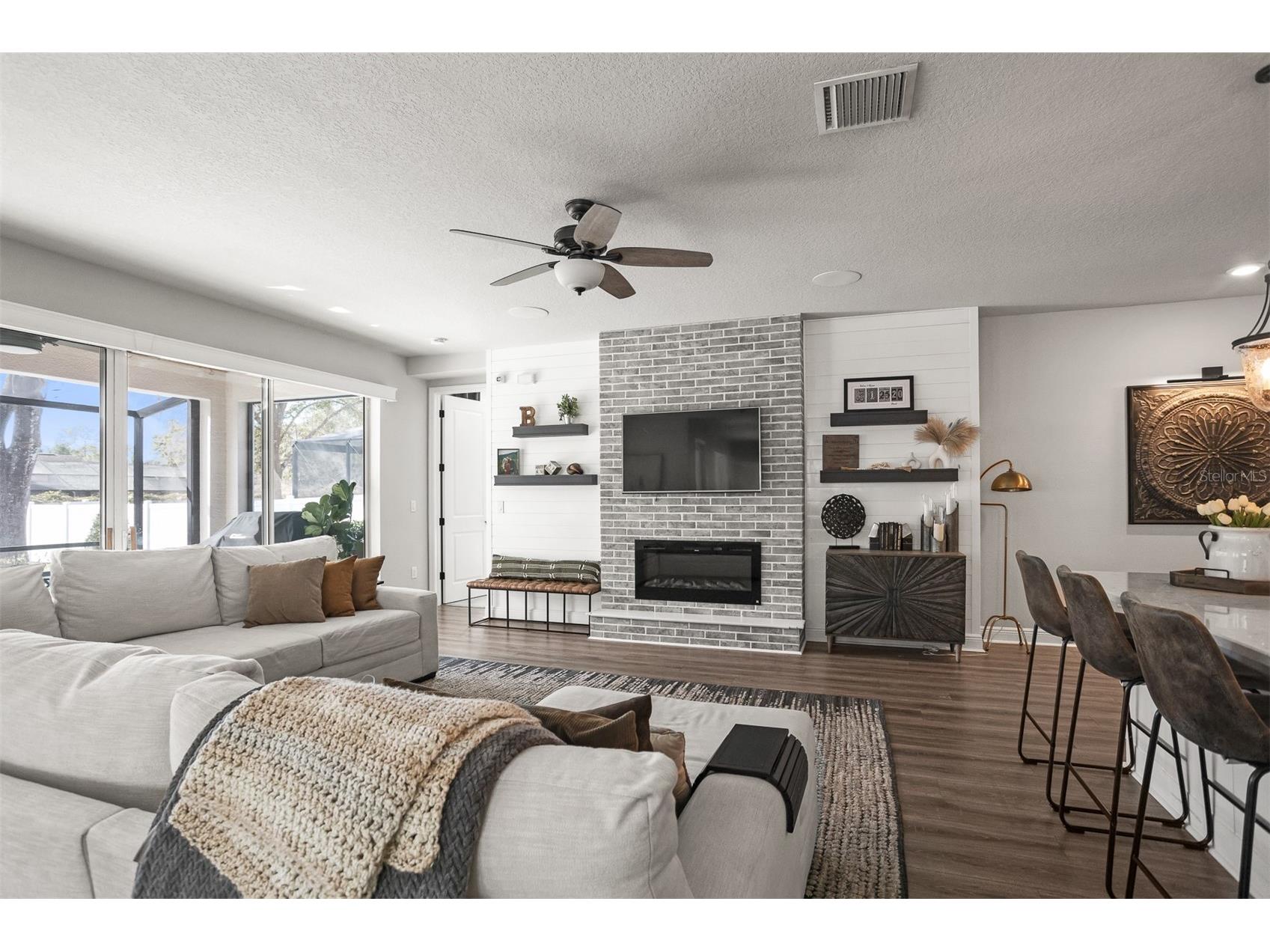 4914 Lakeshore Oaks Court Tampa FL 33624 TB8501426 image7