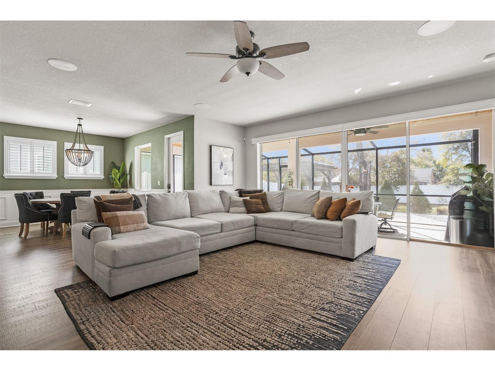 4914 Lakeshore Oaks Court Tampa FL 33624 TB8501426 image8
