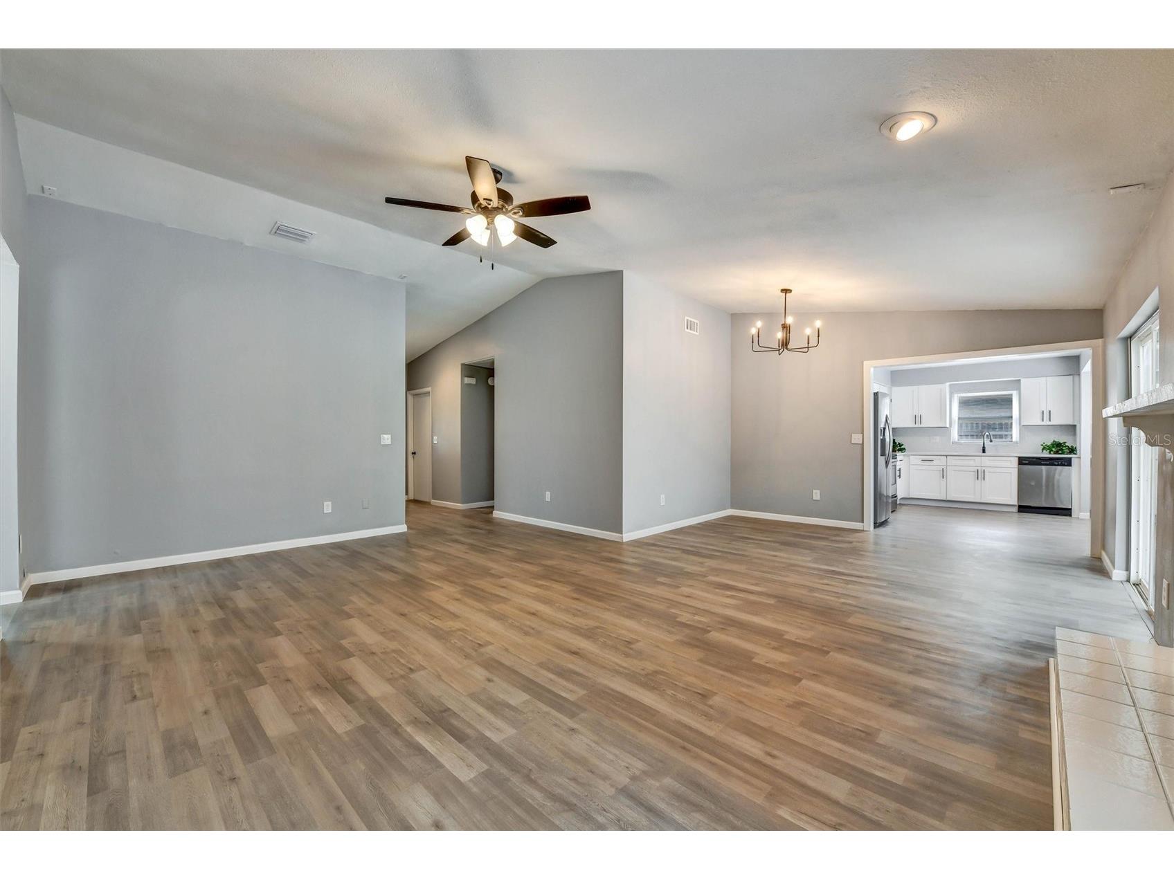 4914 Oakshire Drive Tampa FL 33625 TB8527810 image11