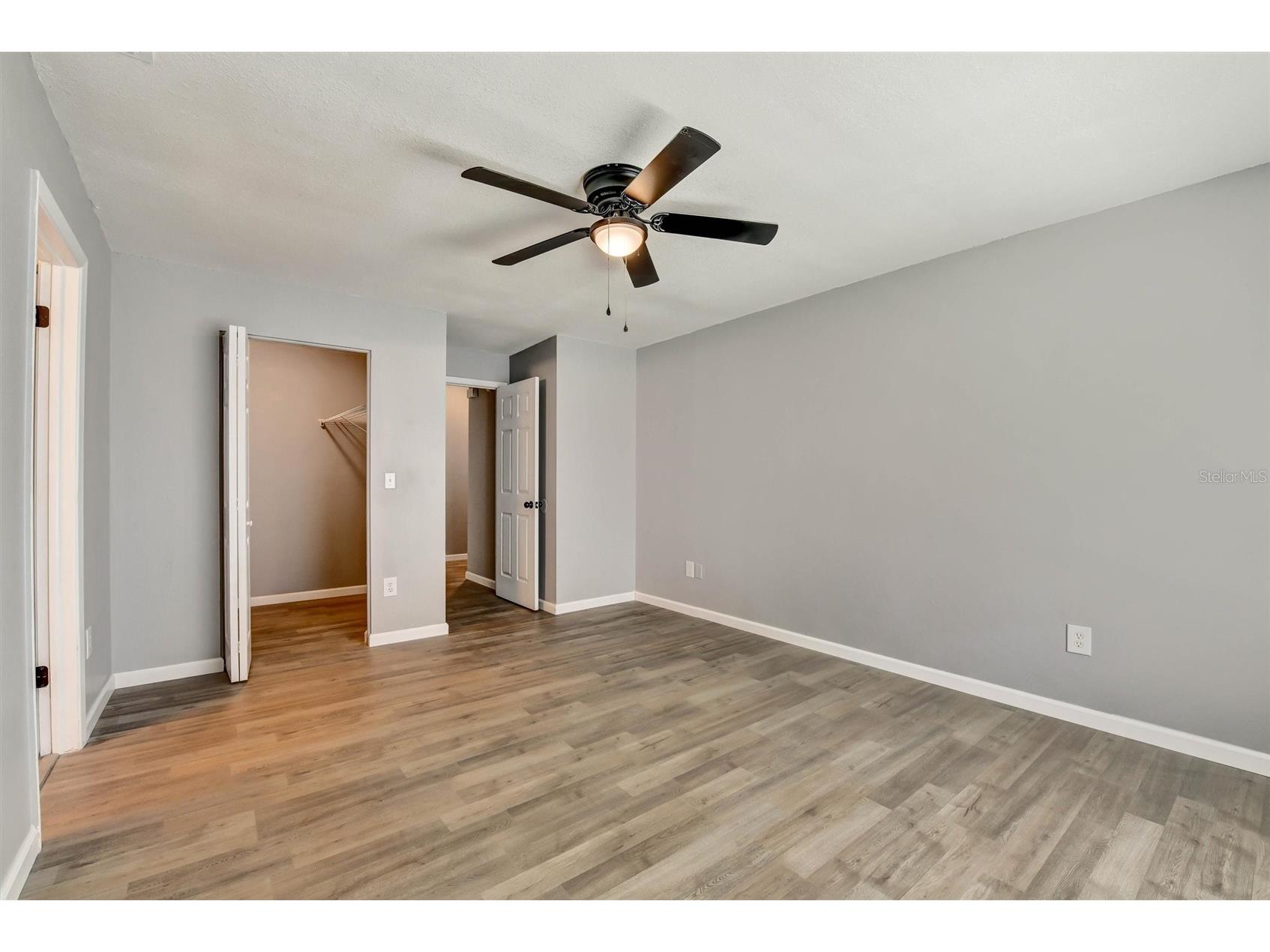 4914 Oakshire Drive Tampa FL 33625 TB8527810 image16