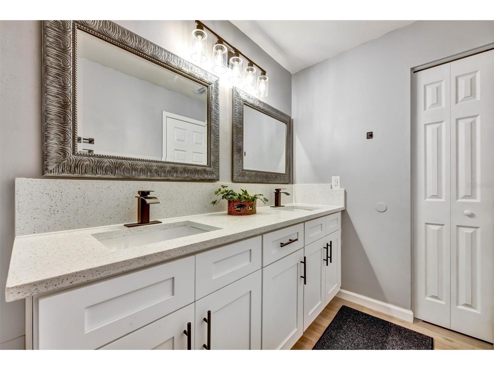 4914 Oakshire Drive Tampa FL 33625 TB8527810 image20