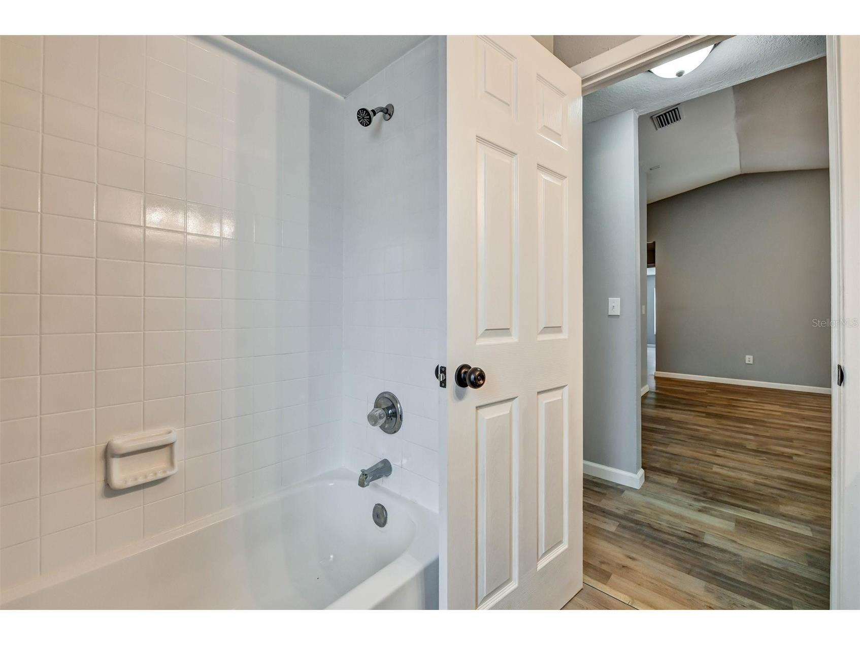 4914 Oakshire Drive Tampa FL 33625 TB8527810 image26