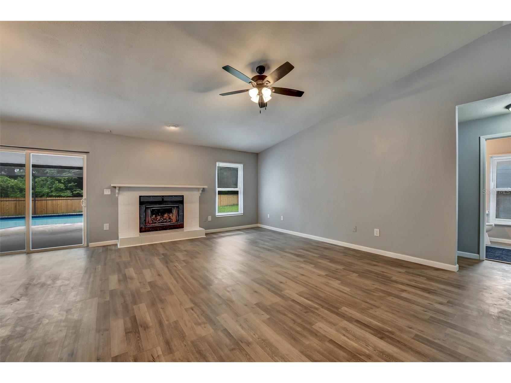 4914 Oakshire Drive Tampa FL 33625 TB8527810 image4