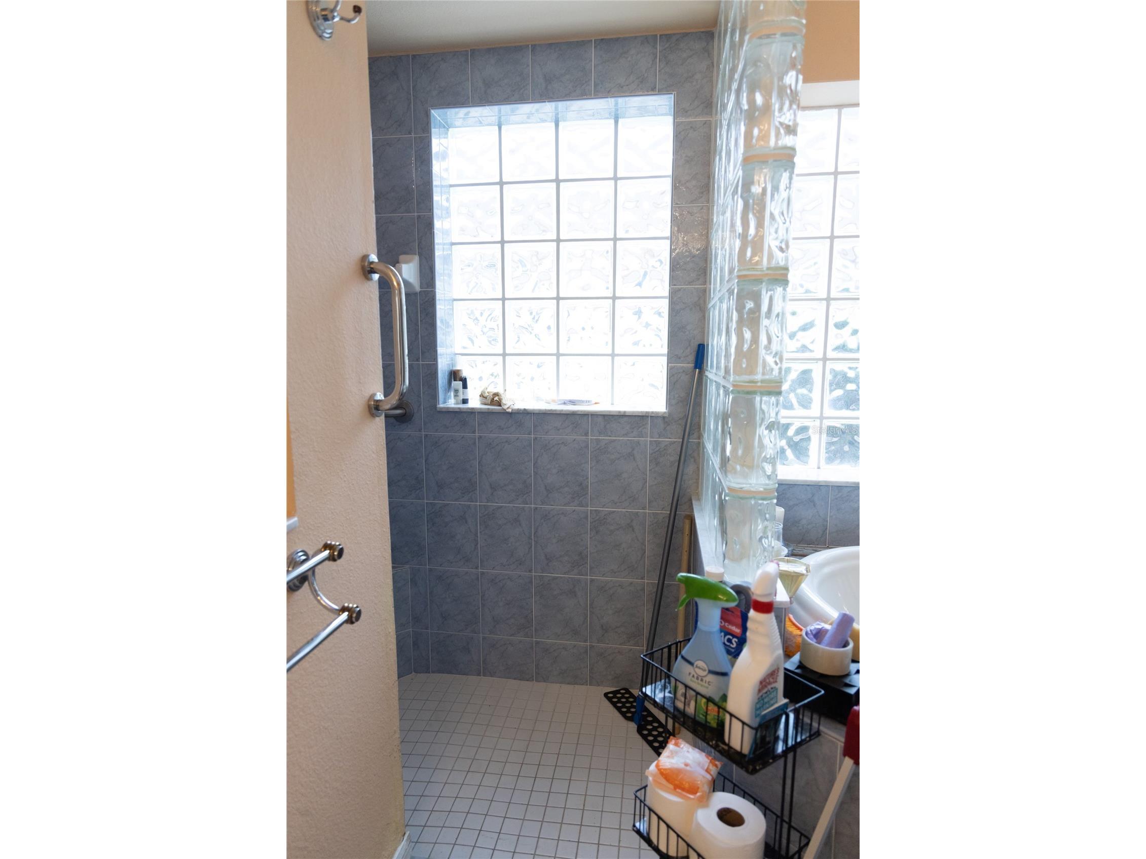 4914 Yellowstone Drive New Port Richey FL 34655 TB8410847 image32