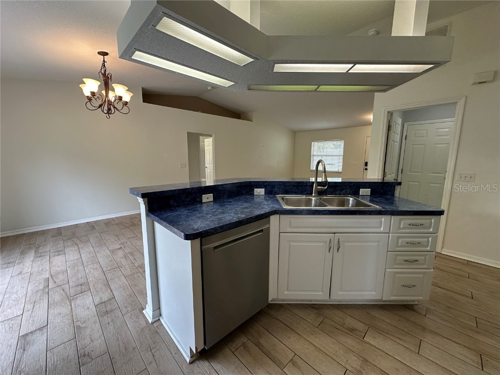 4915 Barcelona Avenue Sarasota FL 34235 A4667817 image8