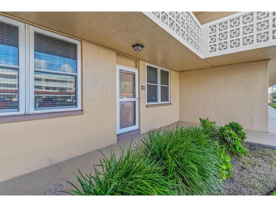 4915 Bay Street NE #123 Saint Petersburg FL 33703 TB8405998 image1