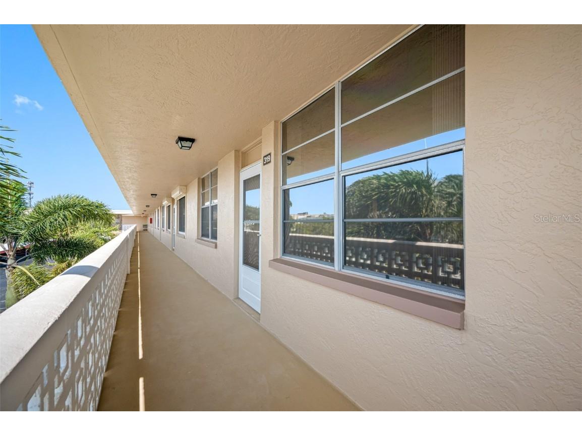 4915 Bay Street NE #319 Saint Petersburg FL 33703 T3551228 image1