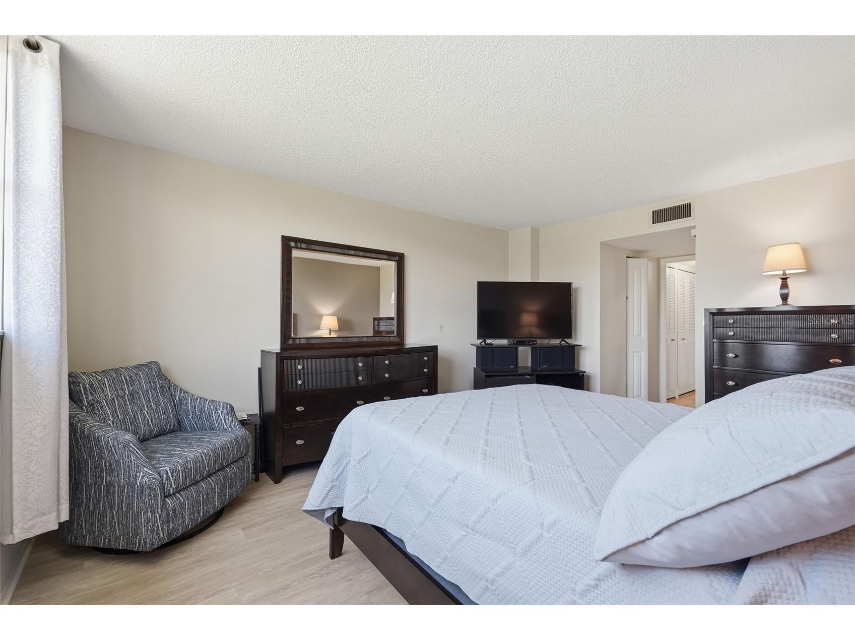 4915 Bay Street NE #323 Saint Petersburg FL 33703 TB8511305 image44