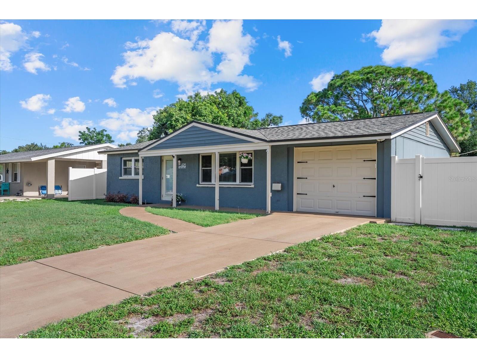 4915 Bell Meade Drive Sarasota FL 34232 A4699730 image26