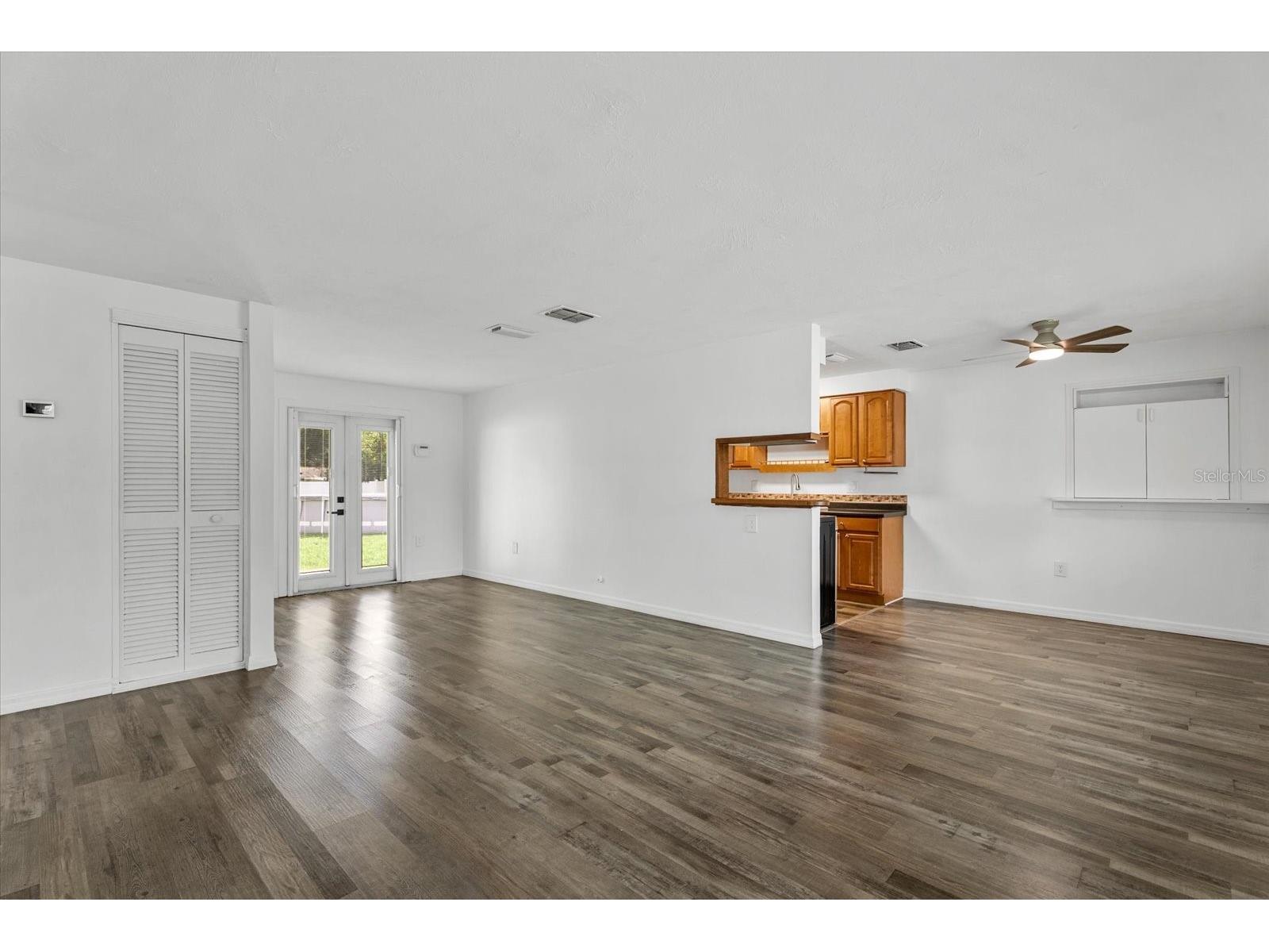 4915 Bell Meade Drive Sarasota FL 34232 A4699730 image3