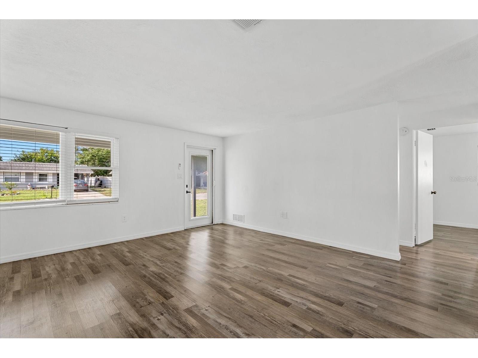 4915 Bell Meade Drive Sarasota FL 34232 A4699730 image4