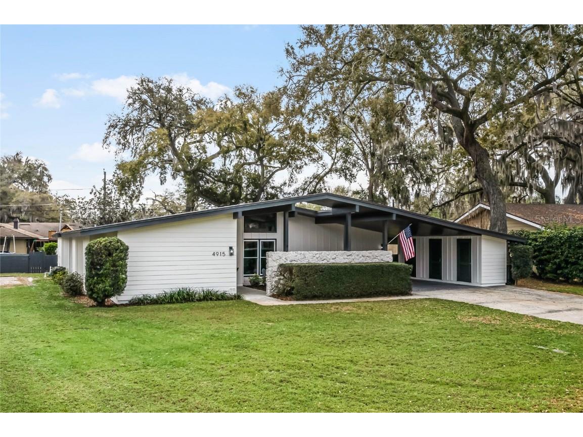 4915 Gran Lac Avenue Belle Isle FL 32812 - LAKE CONWAY - CHAIN OF LAKES O6181125 image1