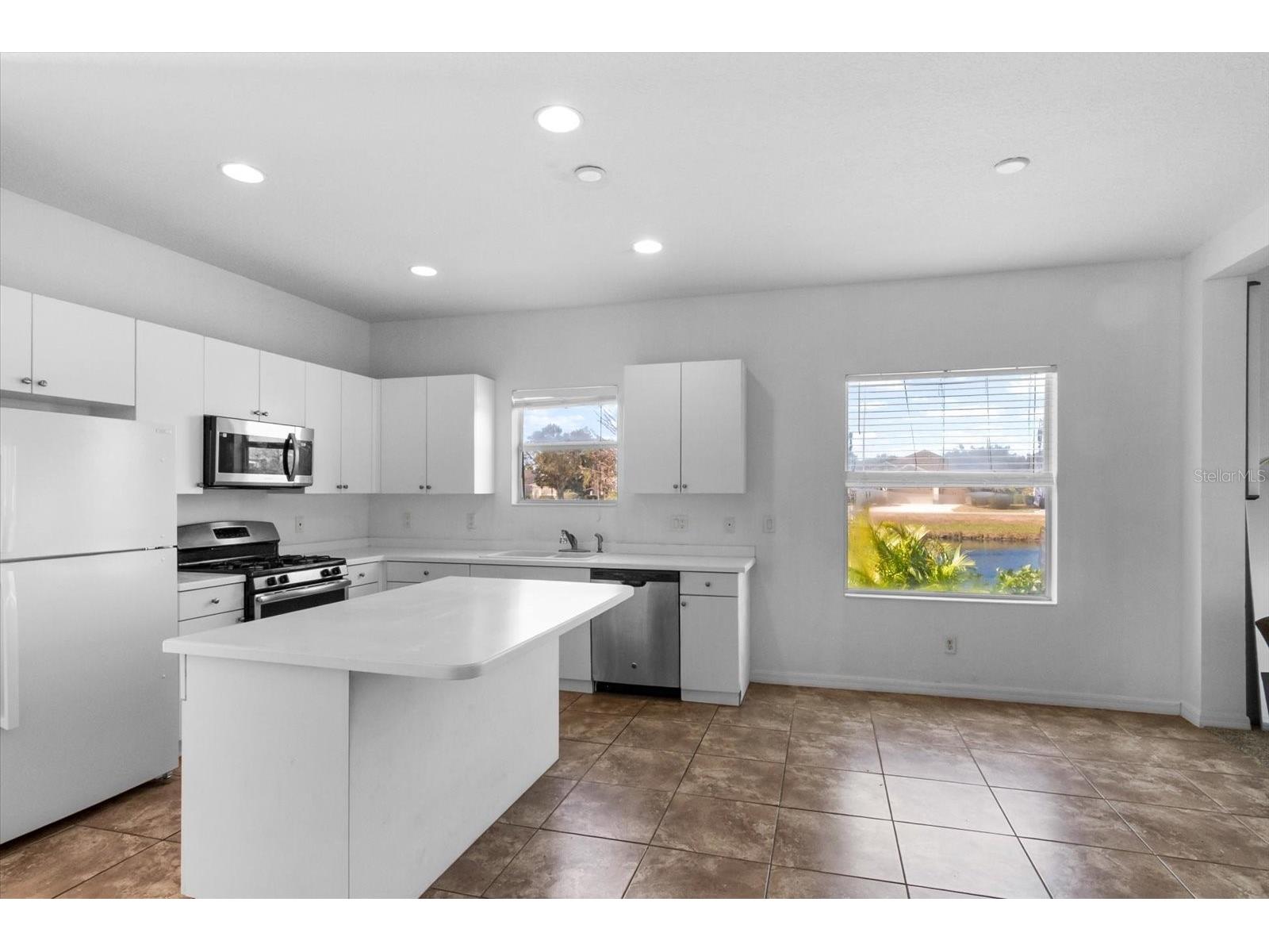 4915 Mission Park Lane Bradenton FL 34211 A4683553 image12