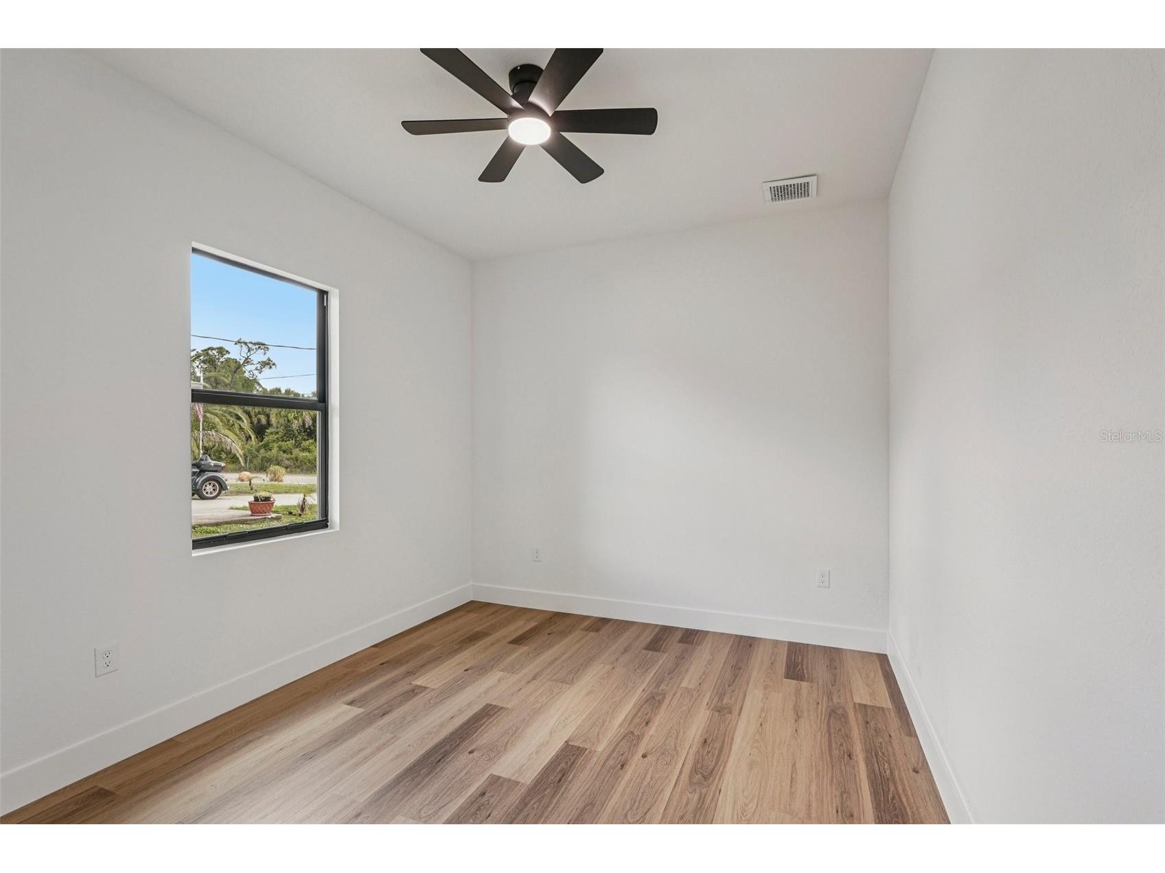 4915 New Milford Street North Port FL 34288 A4689499 image41