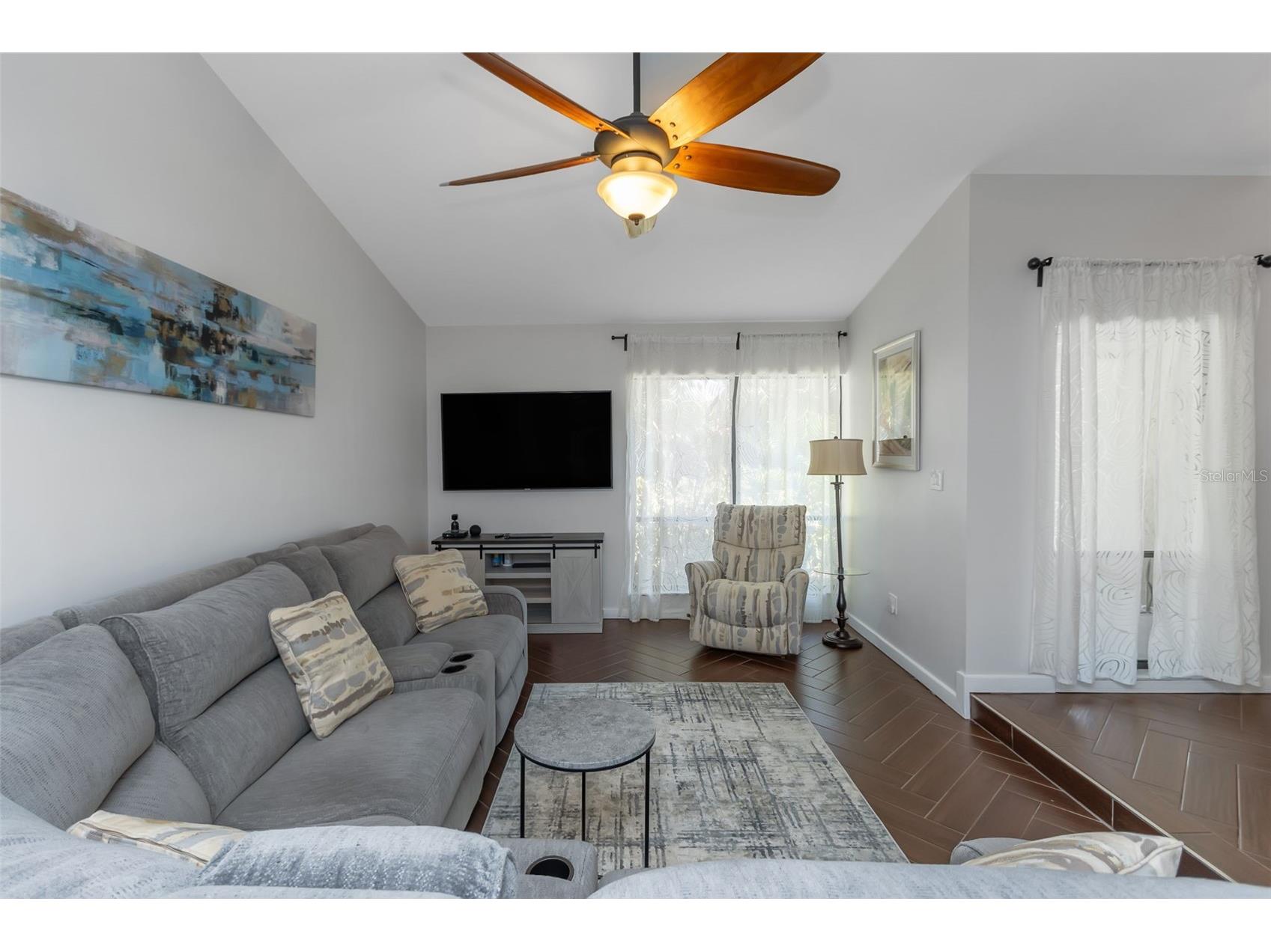 4915 Pennsbury Drive Tampa FL 33624 TB8464245 image24