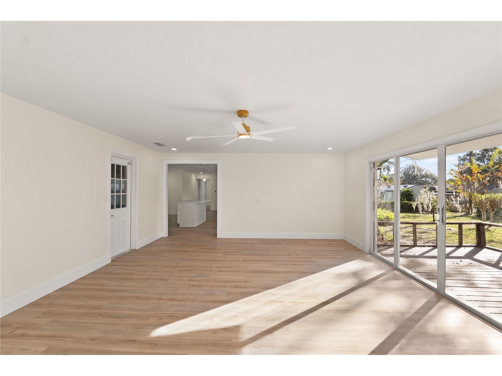 4915 Whiteoak Drive E Lakeland FL 33813 TB8470421 image12