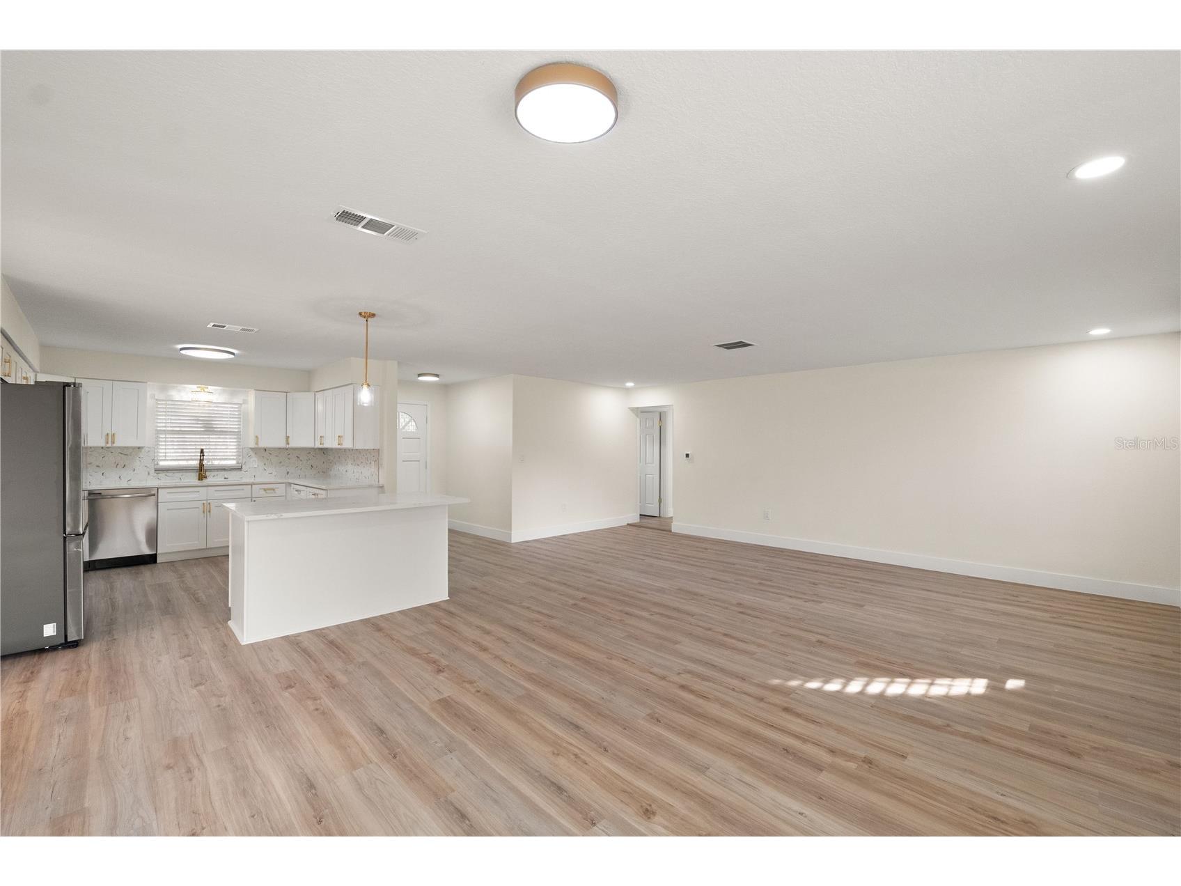 4915 Whiteoak Drive E Lakeland FL 33813 TB8470421 image6