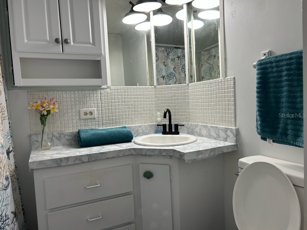 4915 Winged Foot Avenue Sarasota FL 34234 A4638178 image20