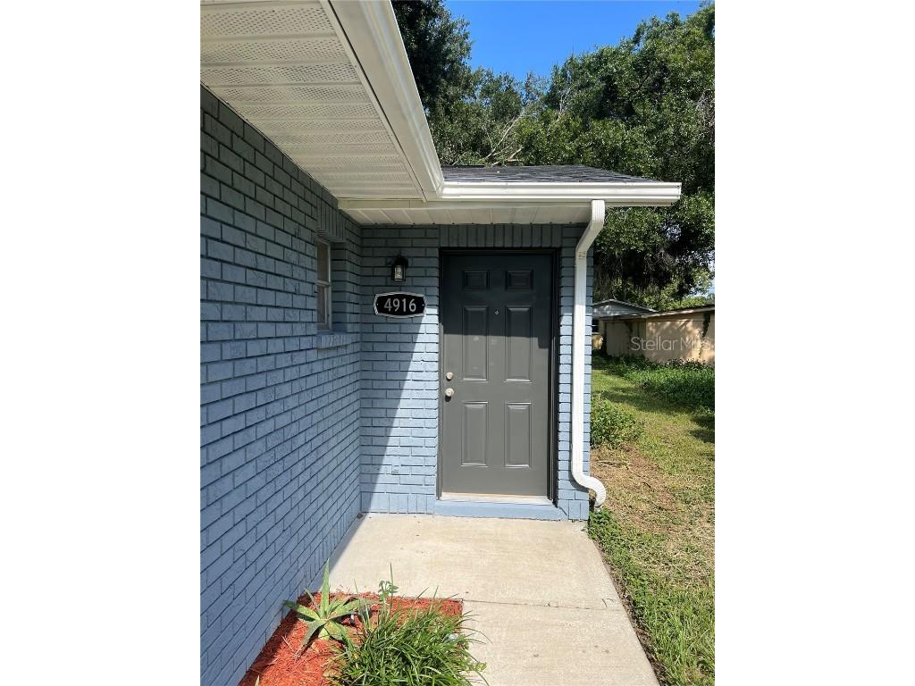 4916 16th Street Zephyrhills FL 33542 TB8451957 image4