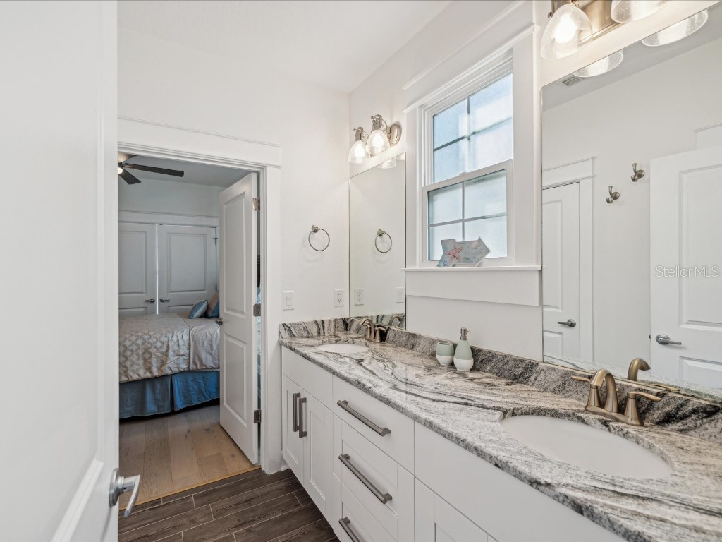 4916 3rd Street N Saint Petersburg FL 33703 TB8444427 image29