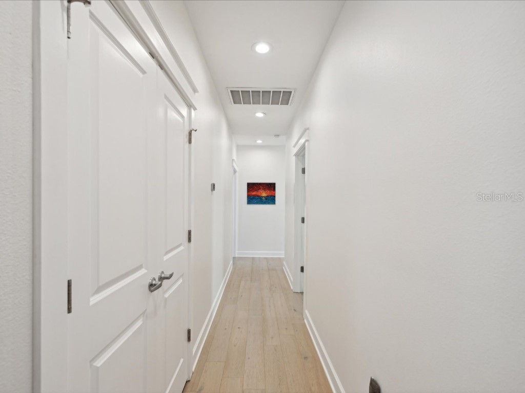 4916 3rd Street N Saint Petersburg FL 33703 TB8444427 image34