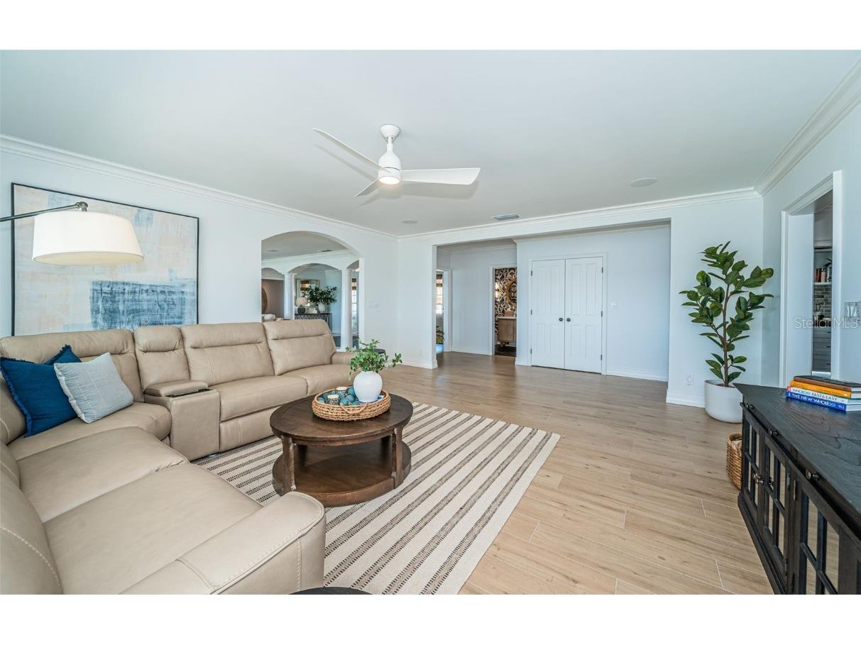 4916 62nd Avenue S Saint Petersburg FL 33715 - MAXIMO CHANNEL TB8435573 image21