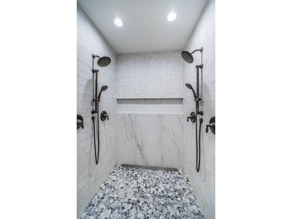 4916 62nd Avenue S Saint Petersburg FL 33715 - MAXIMO CHANNEL TB8435573 image50